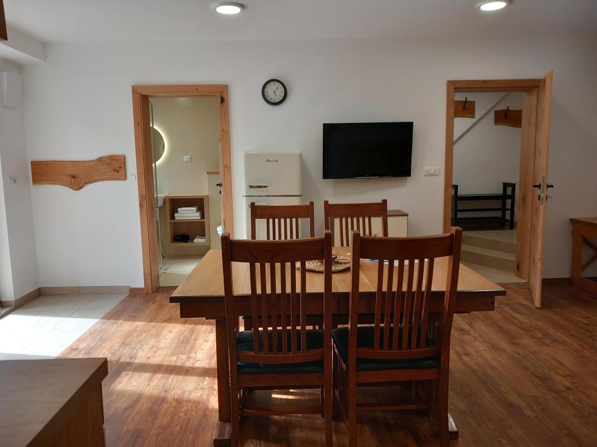 Apartments Markez Бохин Стая снимка