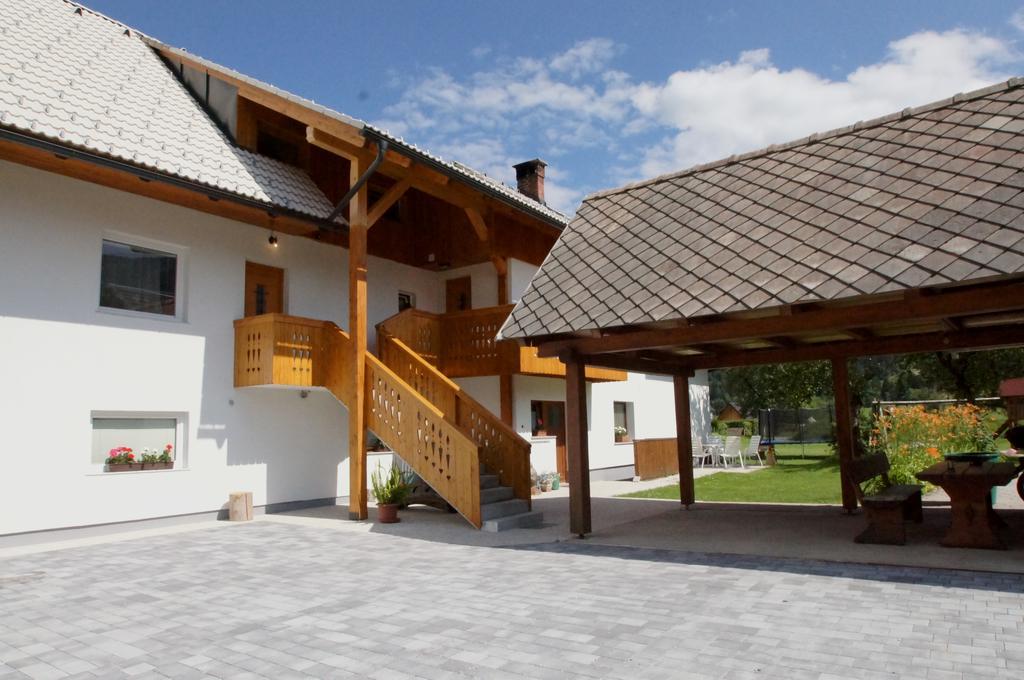 Apartments Markez Бохин Екстериор снимка