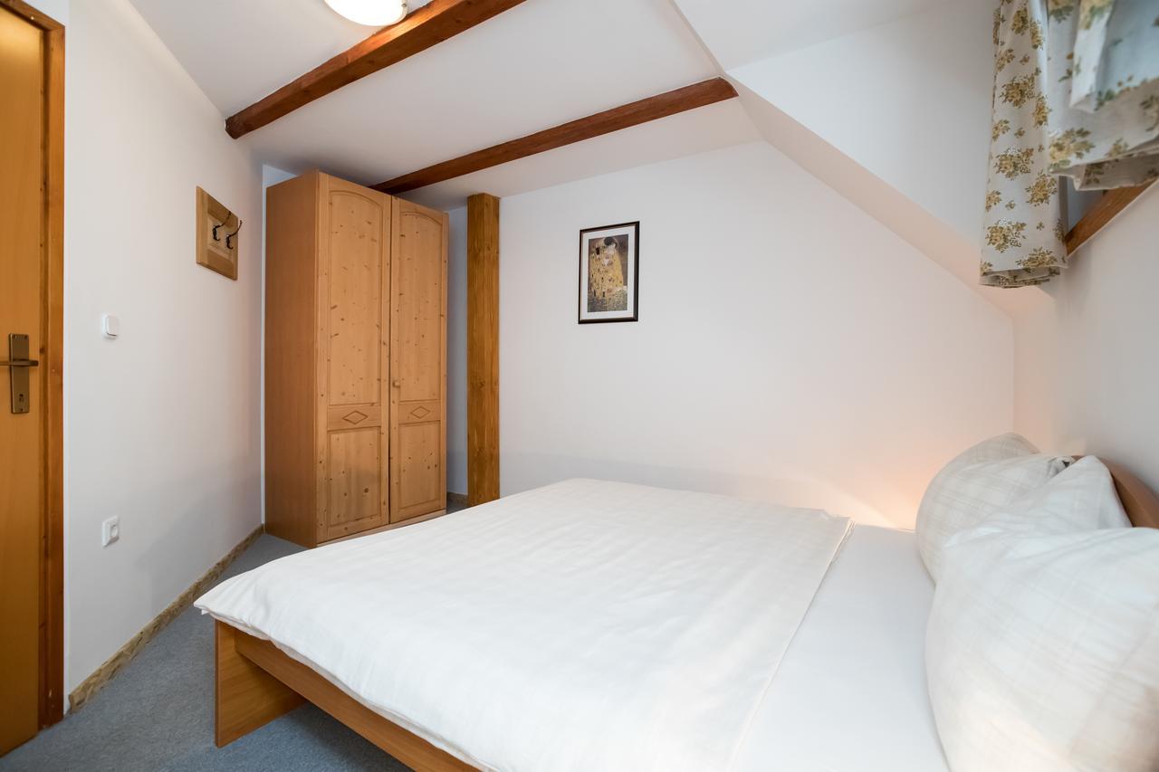 Apartments Markez Бохин Екстериор снимка